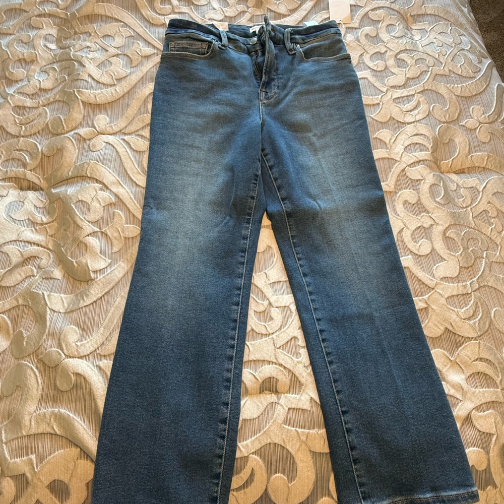 Good American Straight Leg Blue Jeans